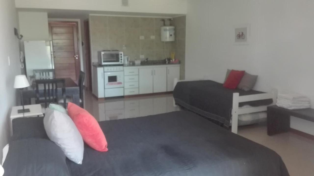 Apartamentos Laguna De Наварро Экстерьер фото