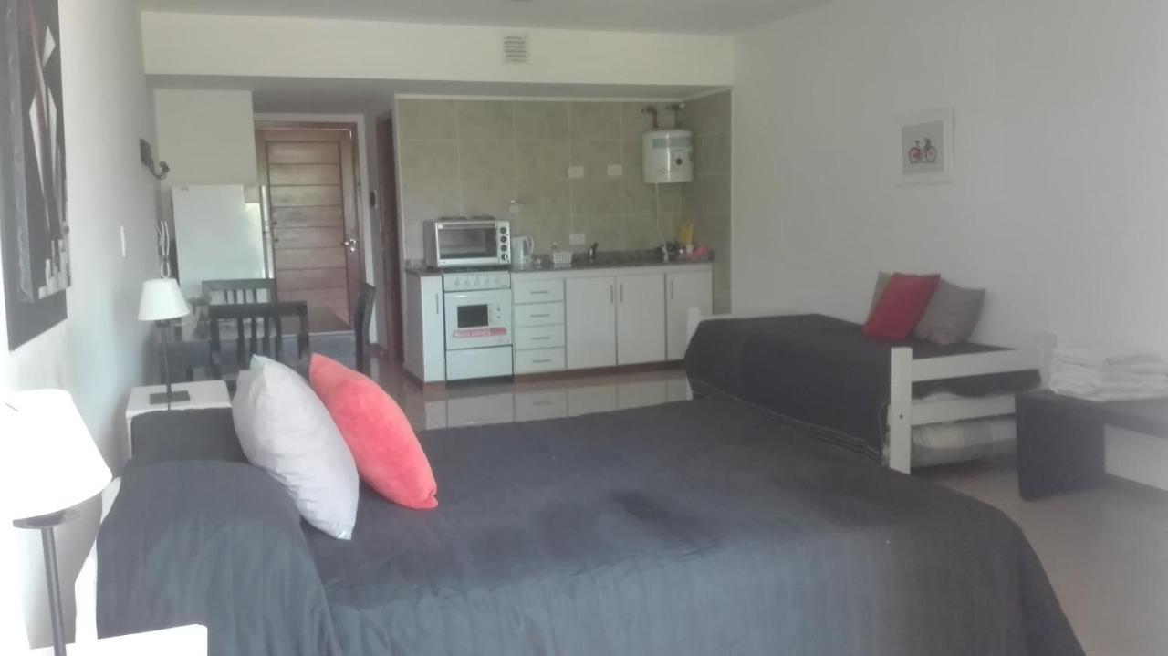 Apartamentos Laguna De Наварро Экстерьер фото