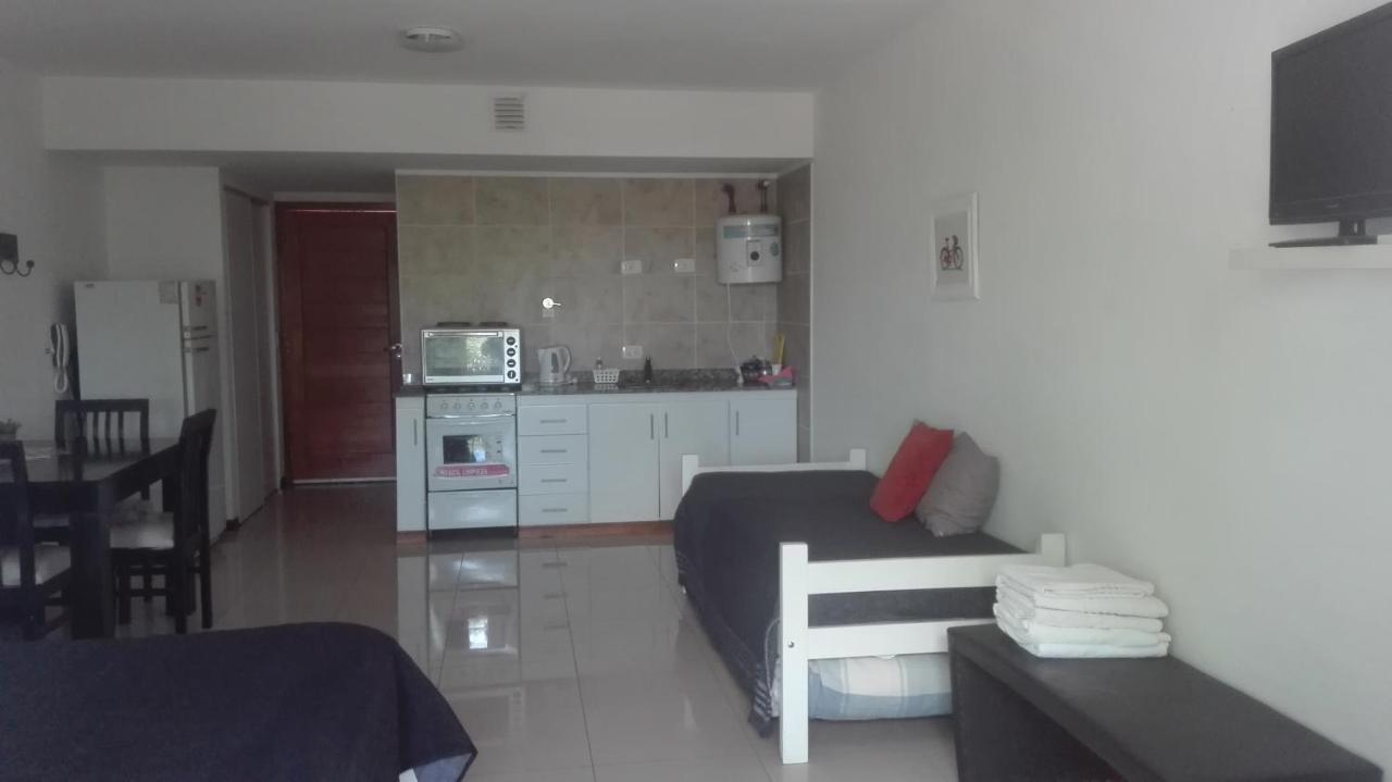 Apartamentos Laguna De Наварро Экстерьер фото